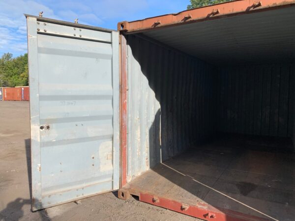 20ft Used Shipping Container Wind And Watertight Red - Image 15