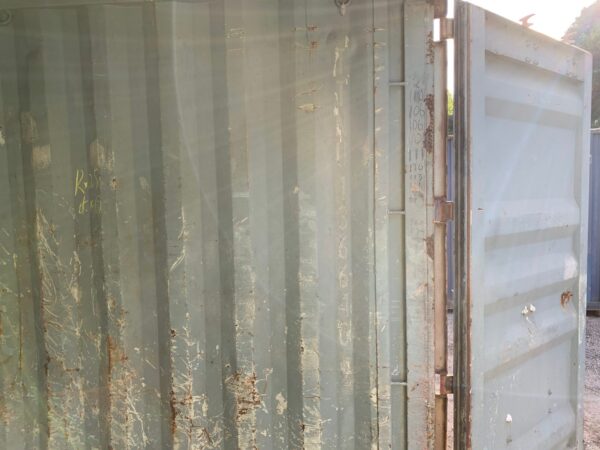 20ft Used Shipping Container Wind And Watertight Red - Image 24