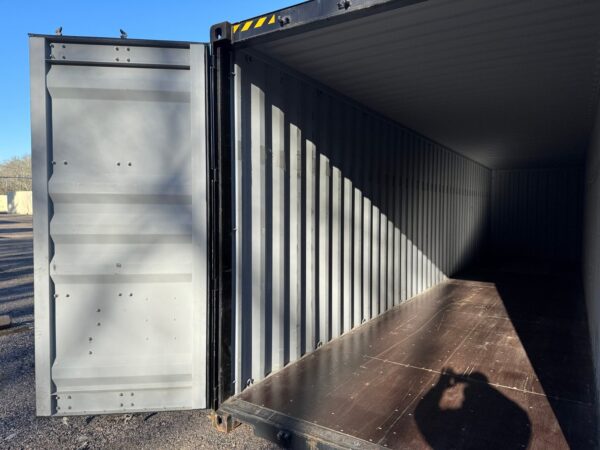 40ft Gently Used 2021 High Cube Shipping Storage Container Wind And Watertight Black - Image 15