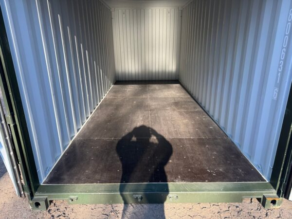 20ft Shipping Storage Container Wind And Watertight Green - Image 18