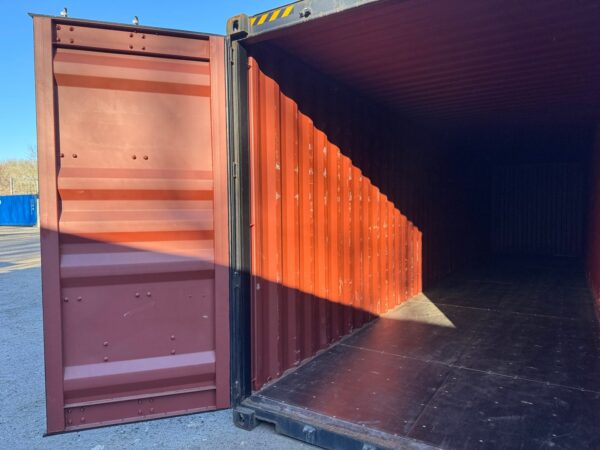 40ft High Cube Shipping Container Black - Image 15