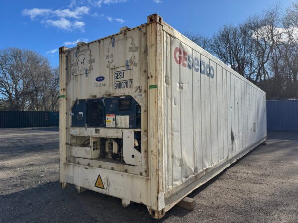 40ft As Is Reefer High Cube Shipping Container White - Image 17