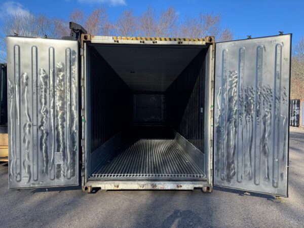 40ft As Is Reefer High Cube Shipping Container White