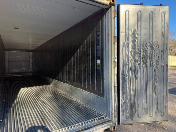 40ft As Is Reefer High Cube Shipping Container White - Image 23
