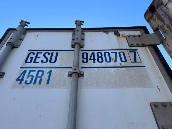 40ft As Is Reefer High Cube Shipping Container White - Image 37